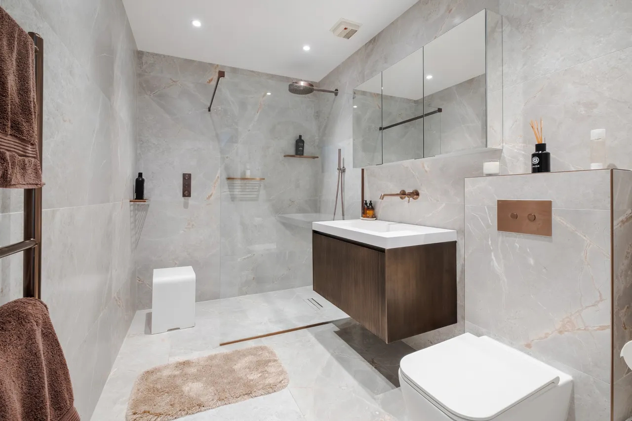16A The Bishops Avenue, London, N2, photo 12