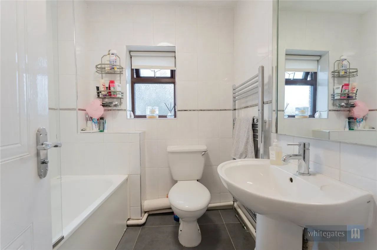 Hatfield Close, Liverpool, L12, photo 19
