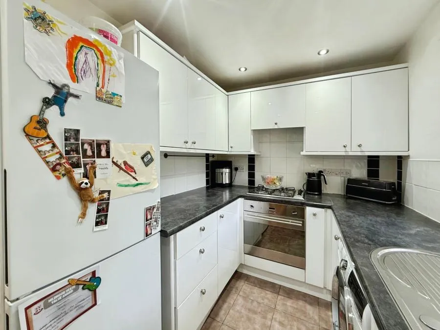 Cricket Field Grove, Crowthorne, RG45, photo 12