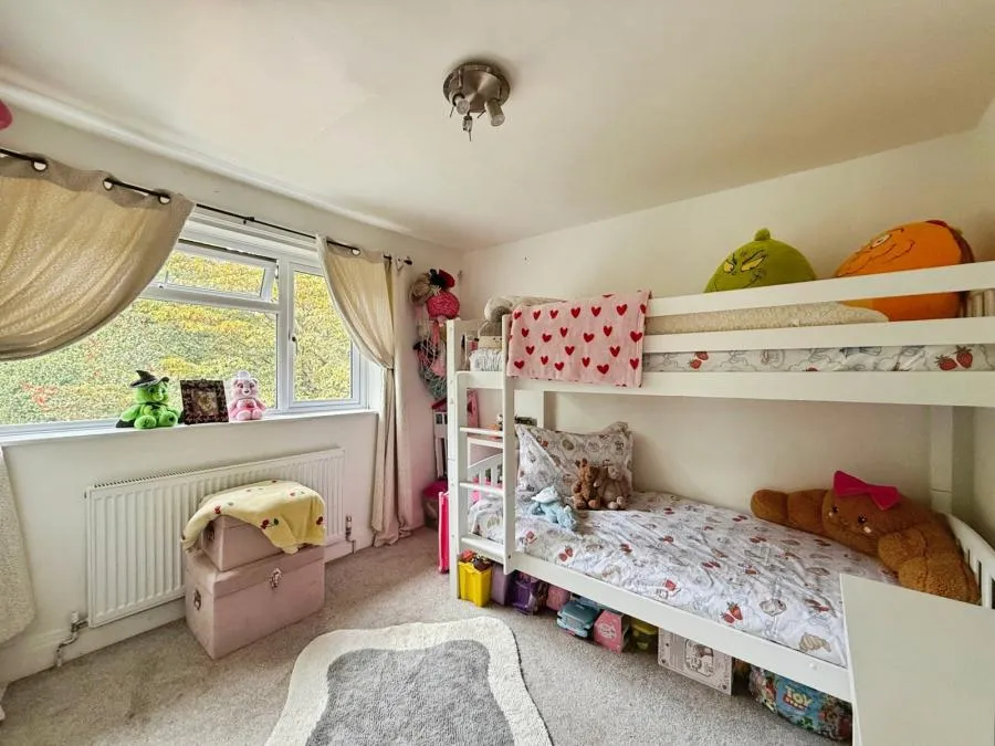 Cricket Field Grove, Crowthorne, RG45, photo 9