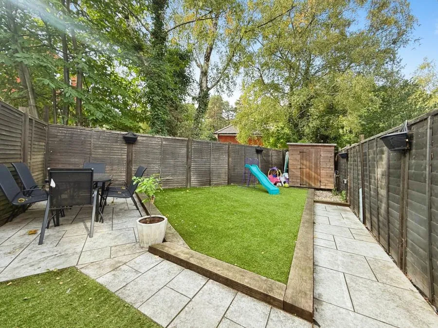 Cricket Field Grove, Crowthorne, RG45, photo 15
