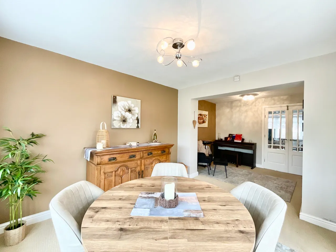 Woburn Close, Stoke-On-Trent, ST4, photo 3