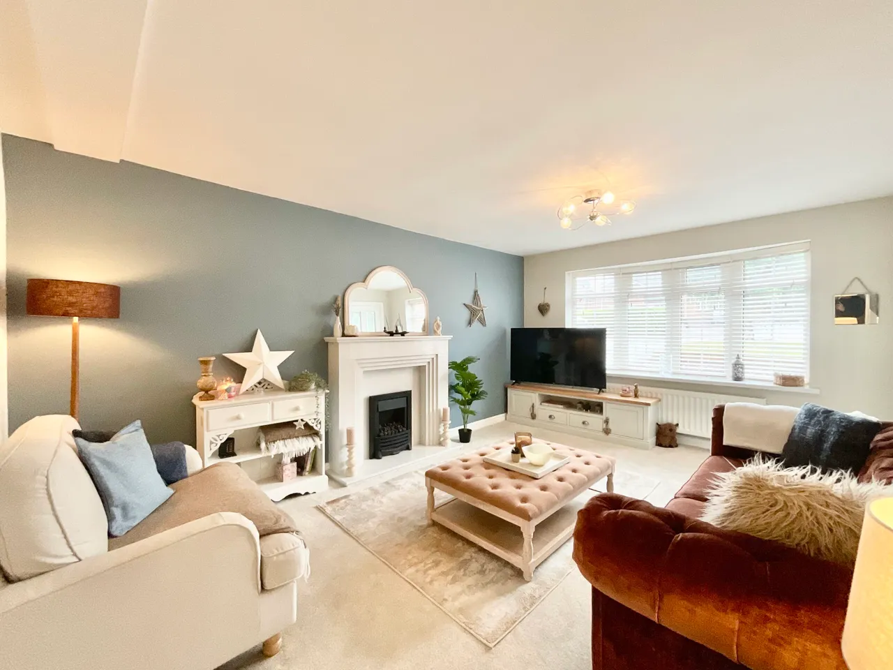 Woburn Close, Stoke-On-Trent, ST4, photo 2