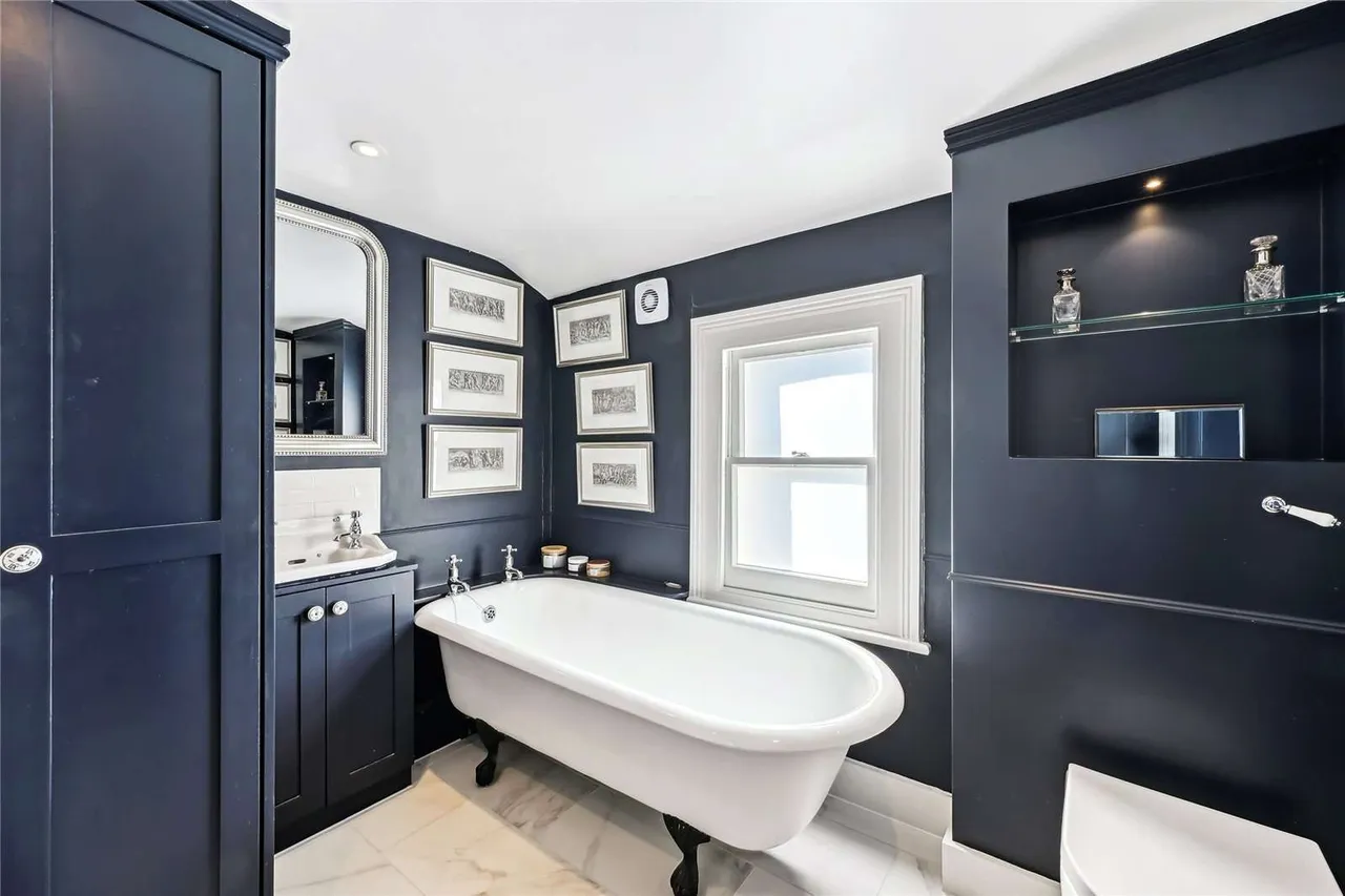 Ormiston Grove, London, W12, photo 19