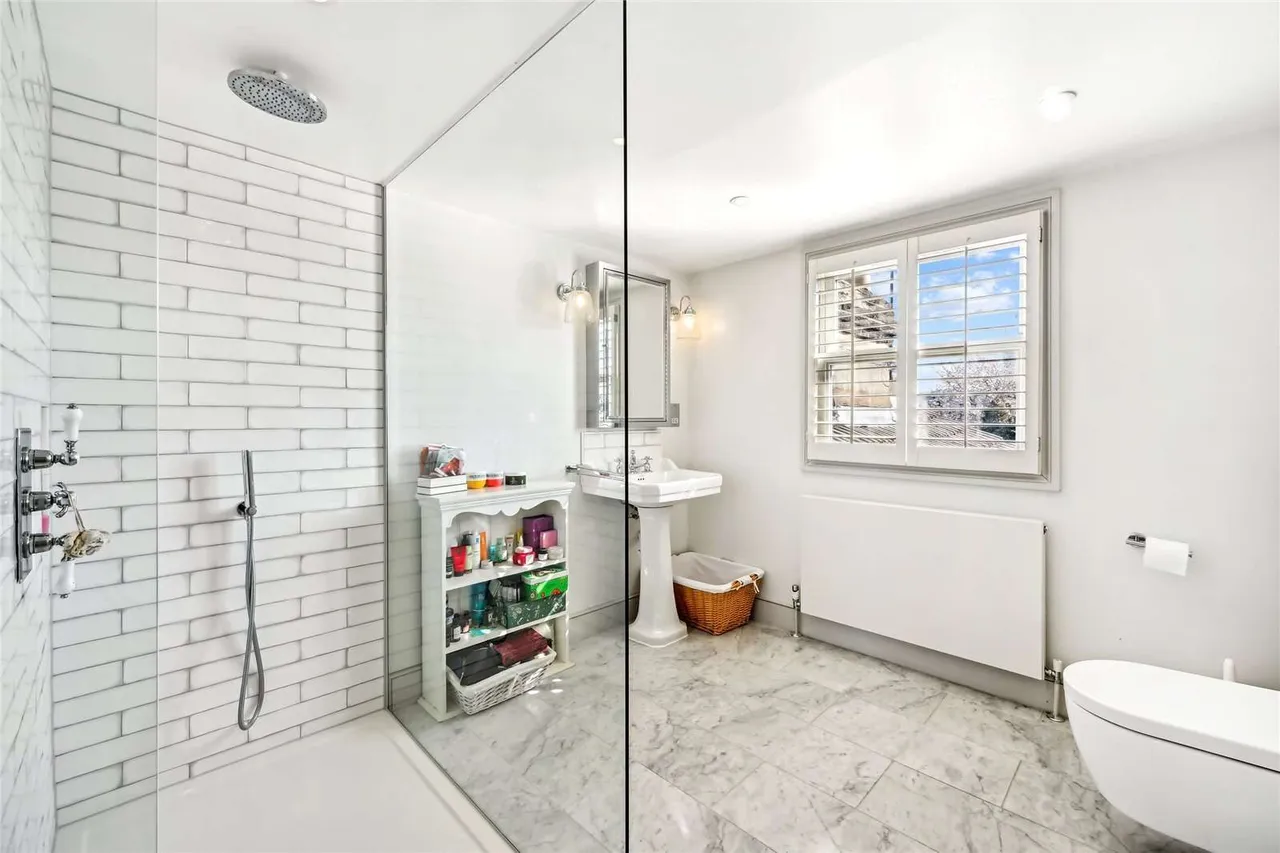 Ormiston Grove, London, W12, photo 21