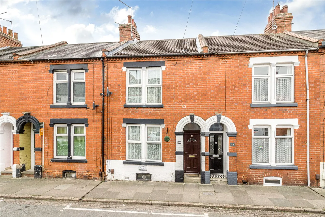 Lea Road, Abington, Northampton, Northamptonshire, NN1, photo 3