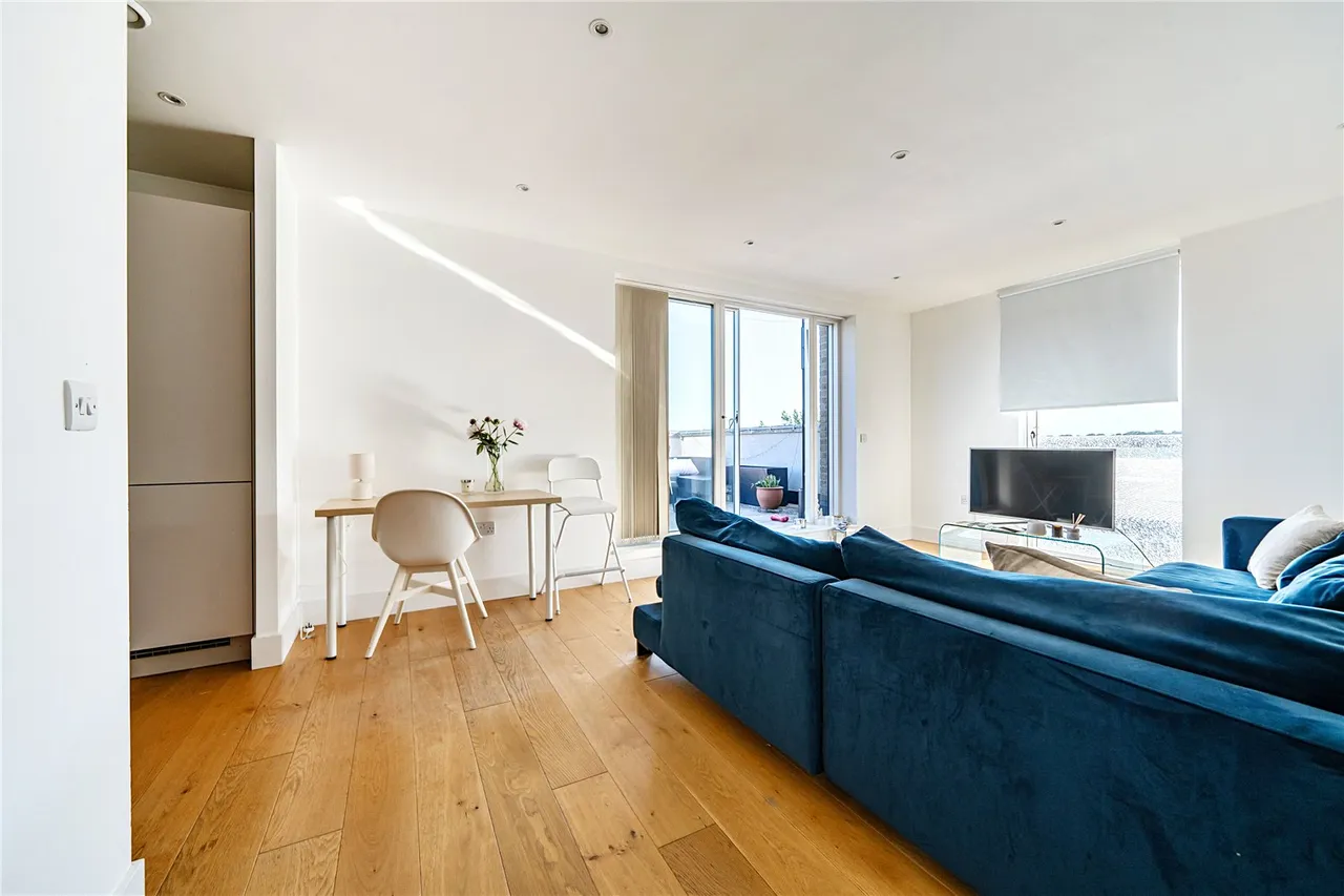 Acton Walk, Whetstone, London, Greater London, N20 9BE, photo 5