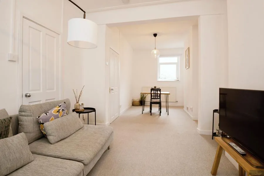 Angus Street, Roath, CF24, photo 4