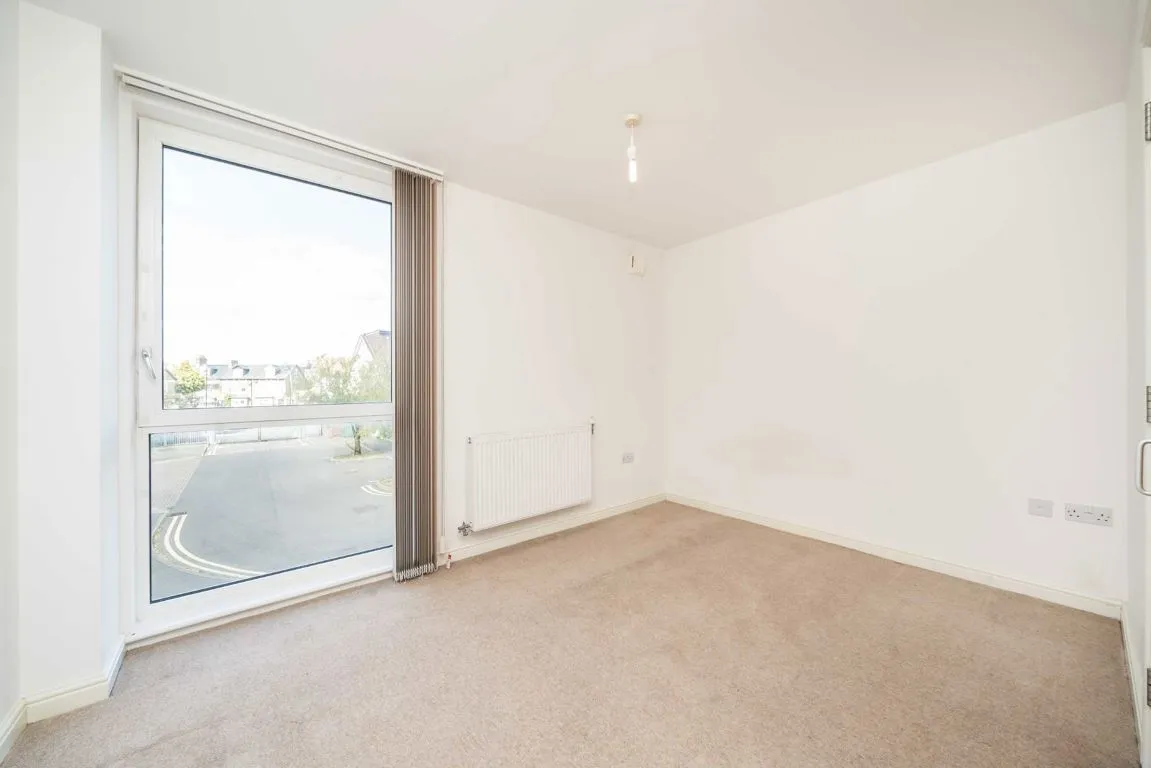 Brownell Place, W7, photo 5