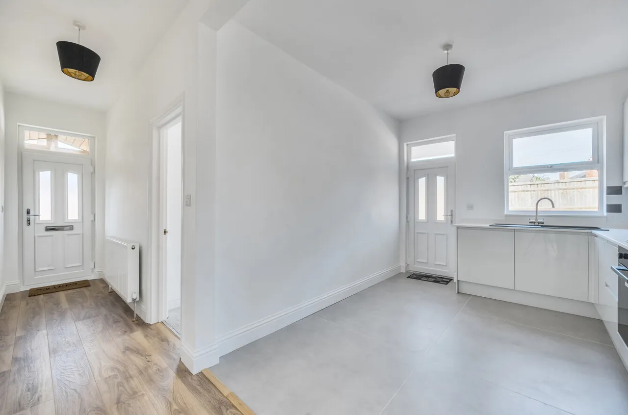 Gipsy Lane, Wokingham, RG40, photo 2