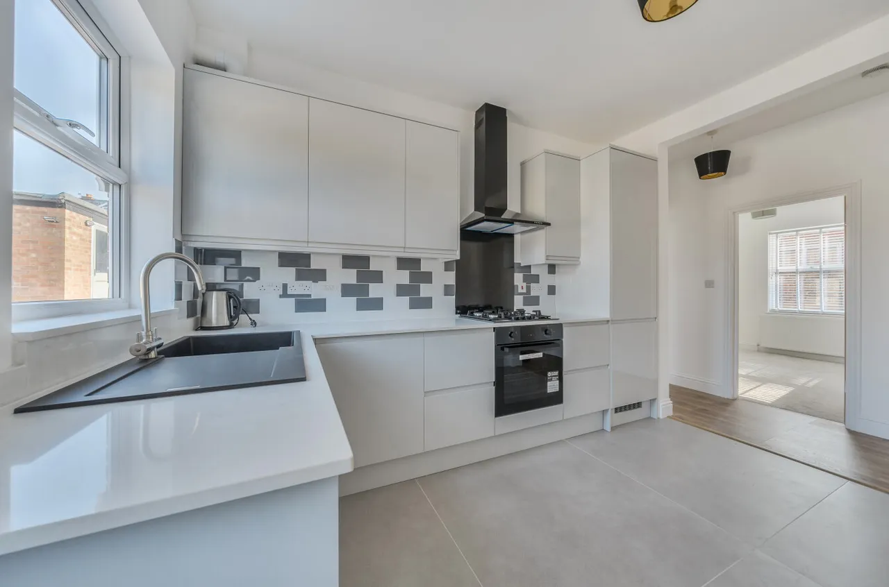Gipsy Lane, Wokingham, RG40, photo 3