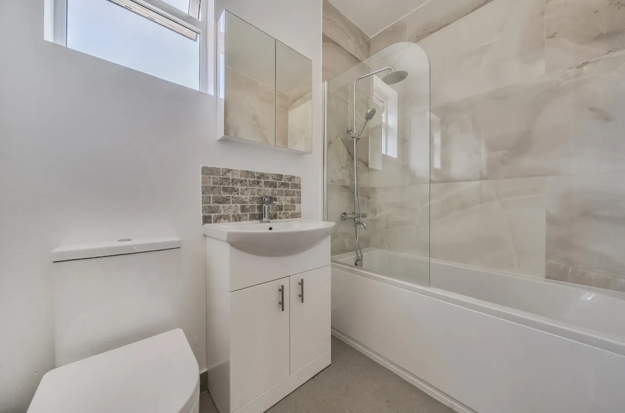 Gipsy Lane, Wokingham, RG40, photo 16