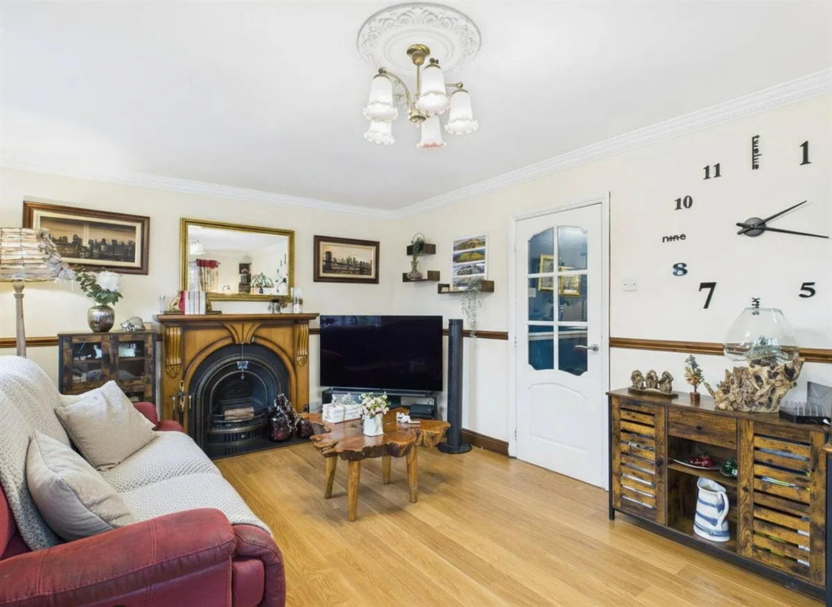 Aintree Drive, Shotley Bridge, photo 8