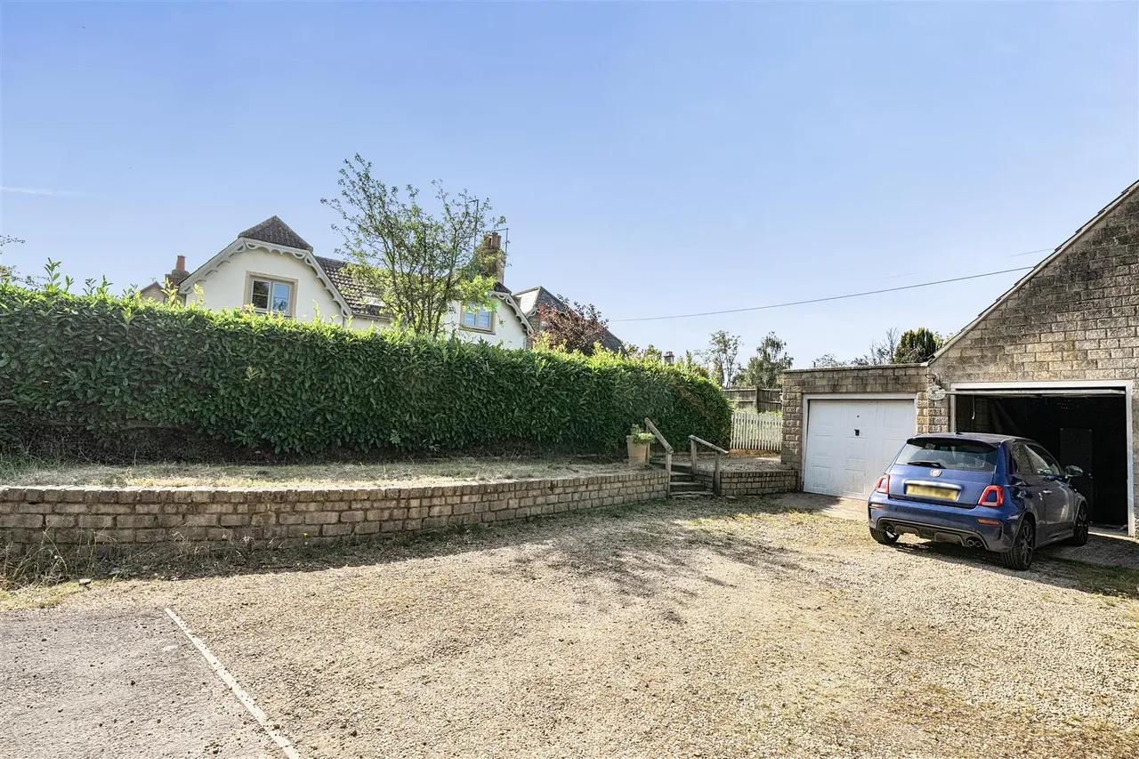 Old Road, Studley, SN11, photo 22