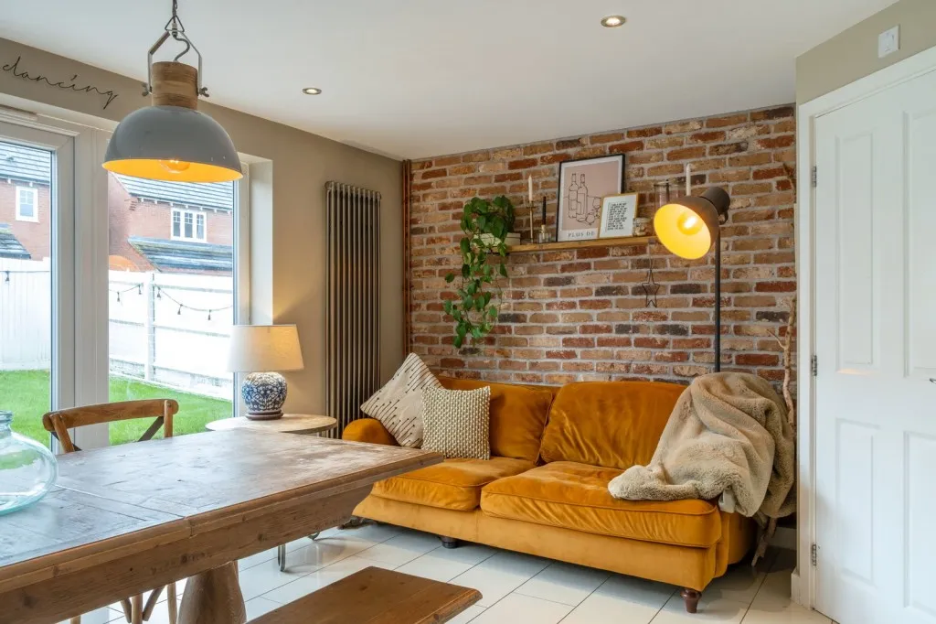 Quince Close, East Leake, LE12, photo 6