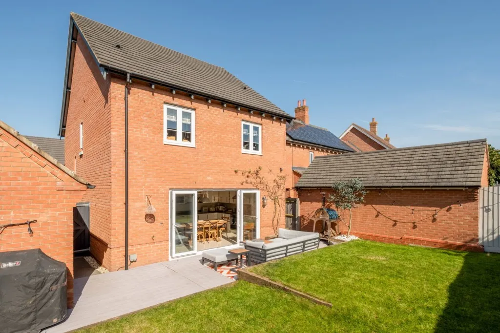 Quince Close, East Leake, LE12, photo 17