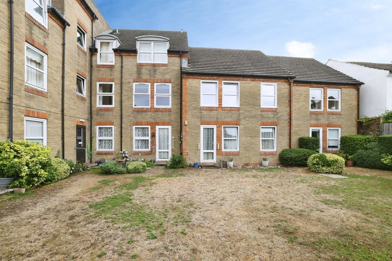 Wilton Road, Salisbury, photo 9