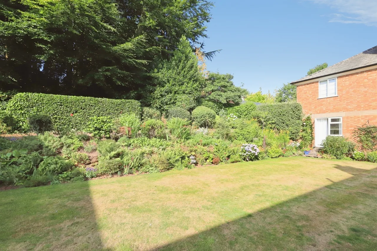 Comberton Road, Kidderminster, photo 8