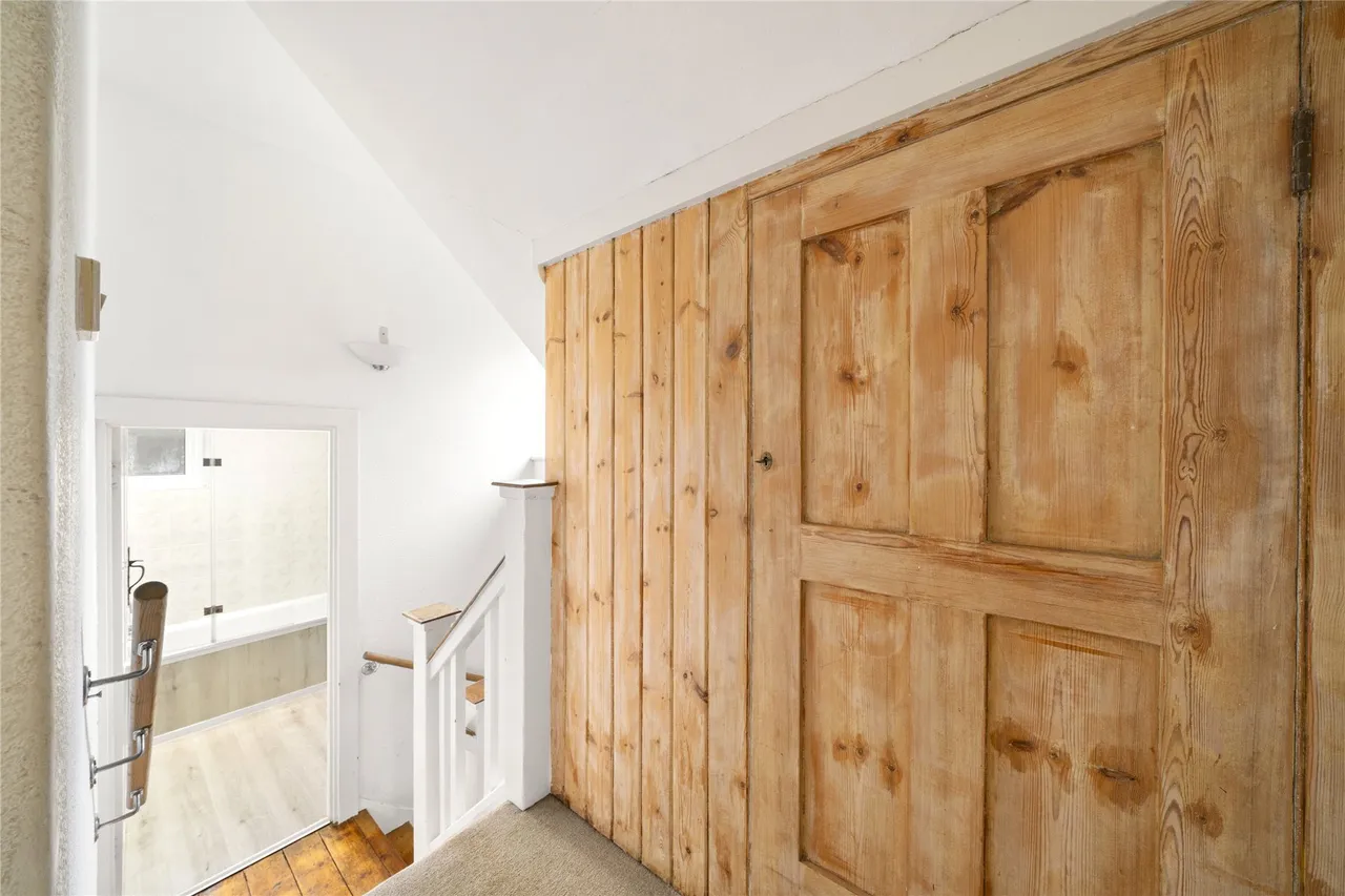 Lower Marsh Lane, Kingston upon Thames, KT1, photo 12