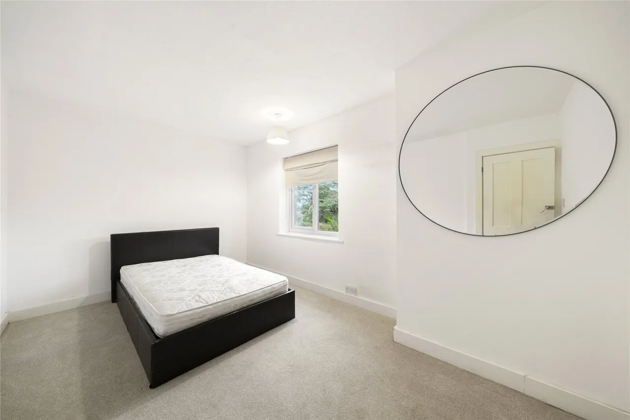 Lower Marsh Lane, Kingston upon Thames, KT1, photo 8