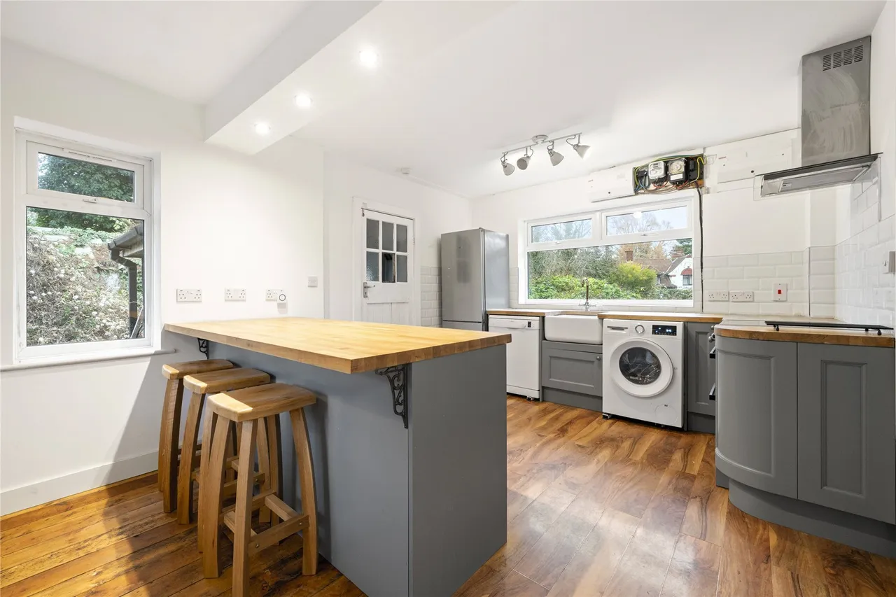 Lower Marsh Lane, Kingston upon Thames, KT1, photo 3
