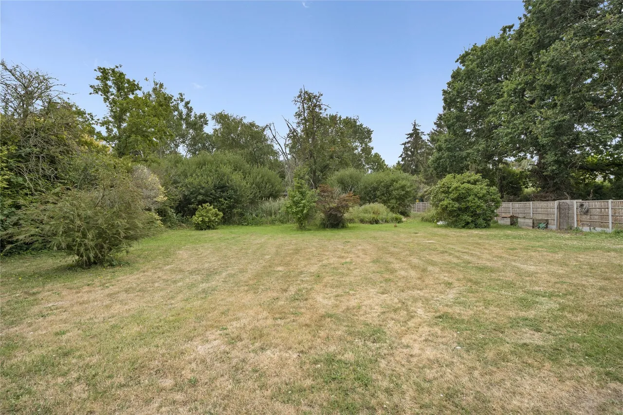 Lower Marsh Lane, Kingston upon Thames, KT1, photo 4