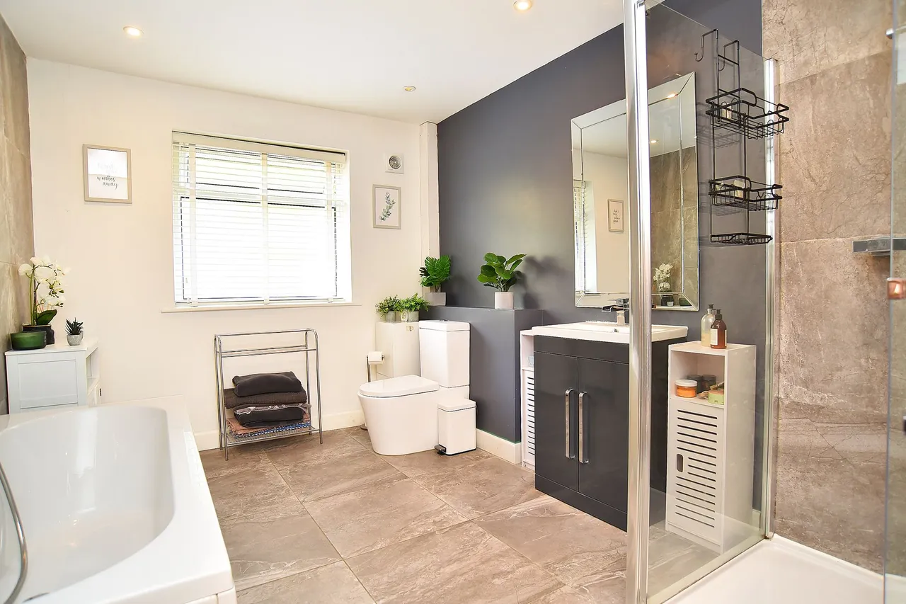 Langwith Valley Road, Collingham, LS22, photo 26