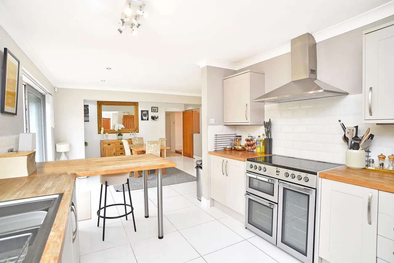 Langwith Valley Road, Collingham, LS22, photo 27