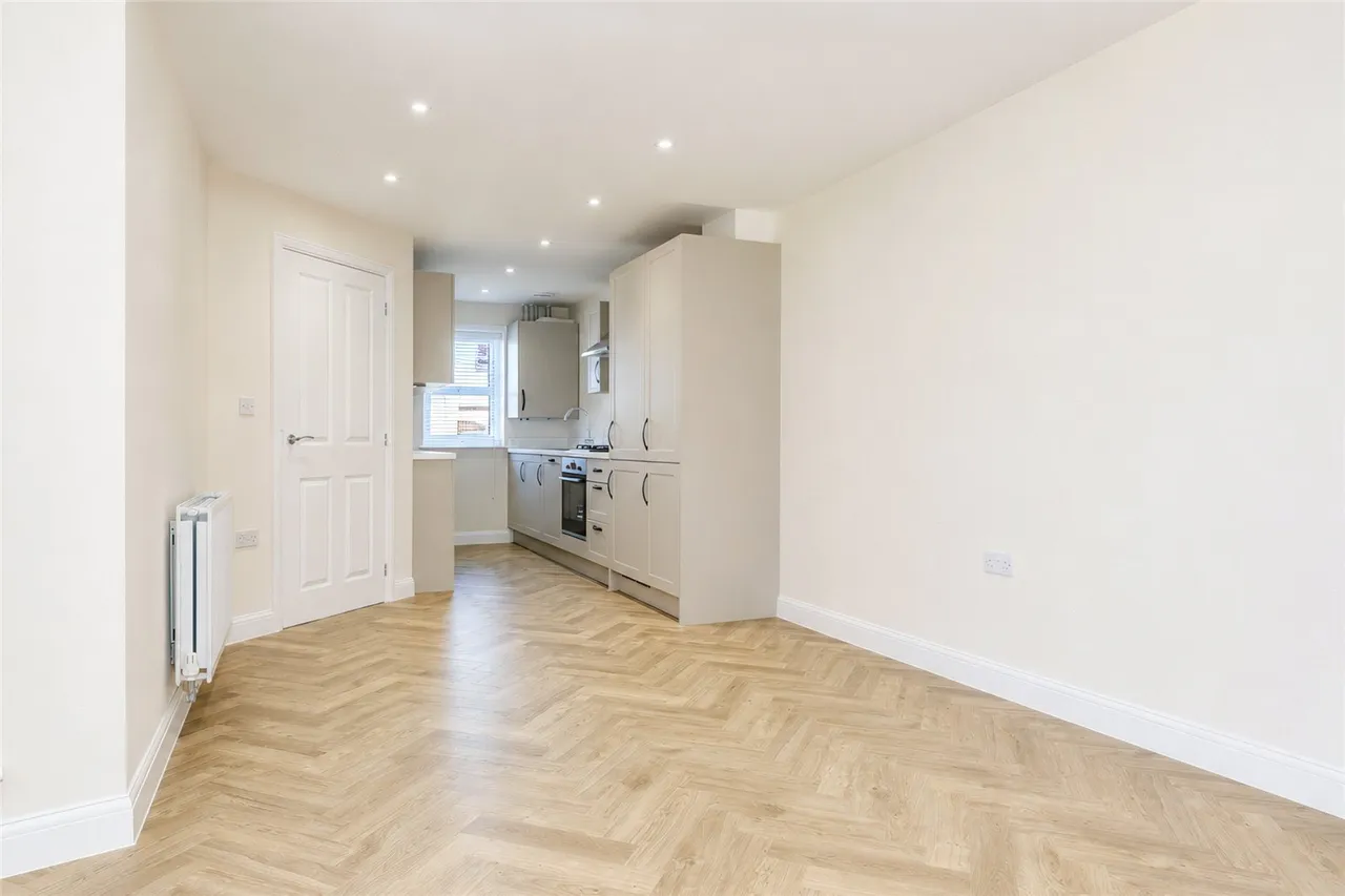 Huntingdon Road, Cambridge, CB3, photo 9