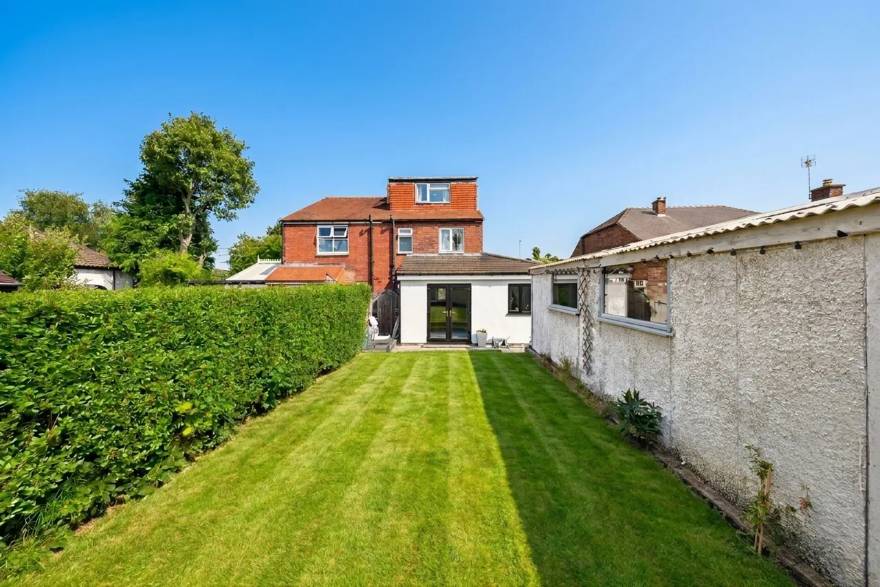 Wigan Road, Westhead, L40, photo 4