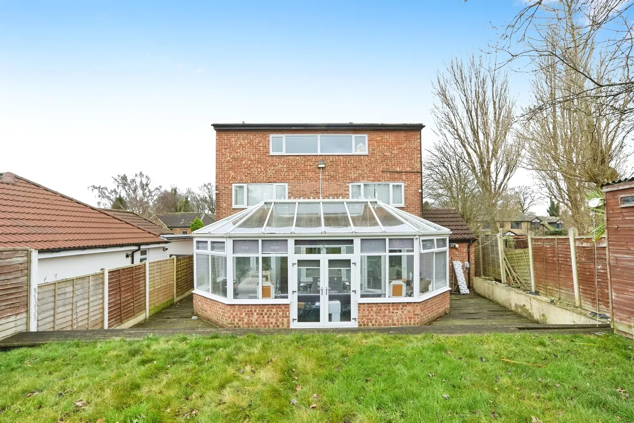 Rockwood Road, Calverley, LS28, photo 18