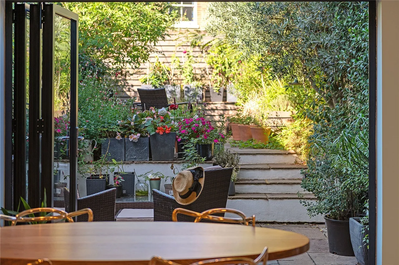 Clive Road, London, SE21, photo 5