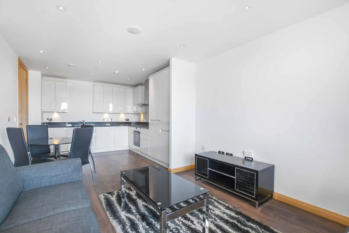 1 bed flat to rent, Fulton Road, Wembley Park, HA9