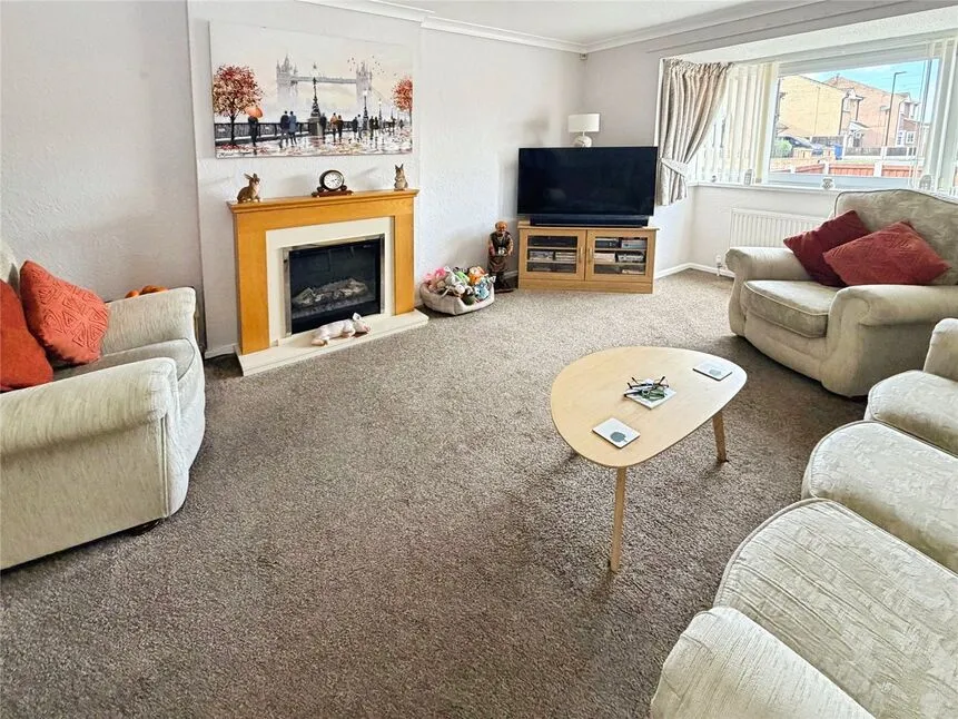 Broadwater Drive, Dunscroft, DN7, photo 4