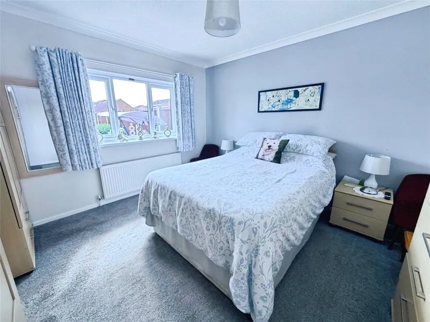 Broadwater Drive, Dunscroft, DN7, photo 7