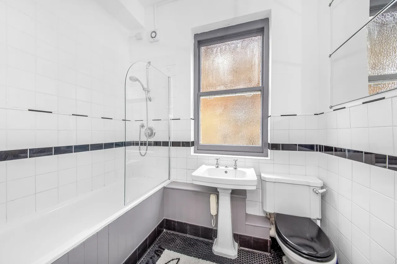Victoria Crescent, London, SE19, photo 6