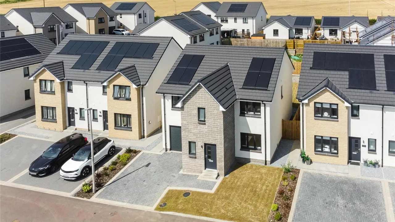 Blythe Meadow, Kinglassie, Fife, KY5, photo 18