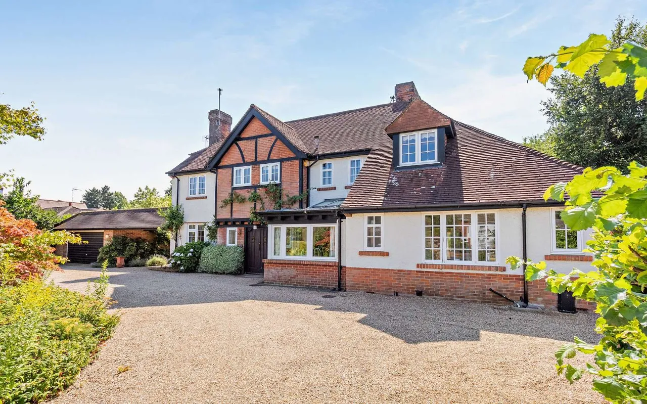 6 bed house for sale — Keswick Road, Cringleford, Norwich, Norfolk, NR4 6UG