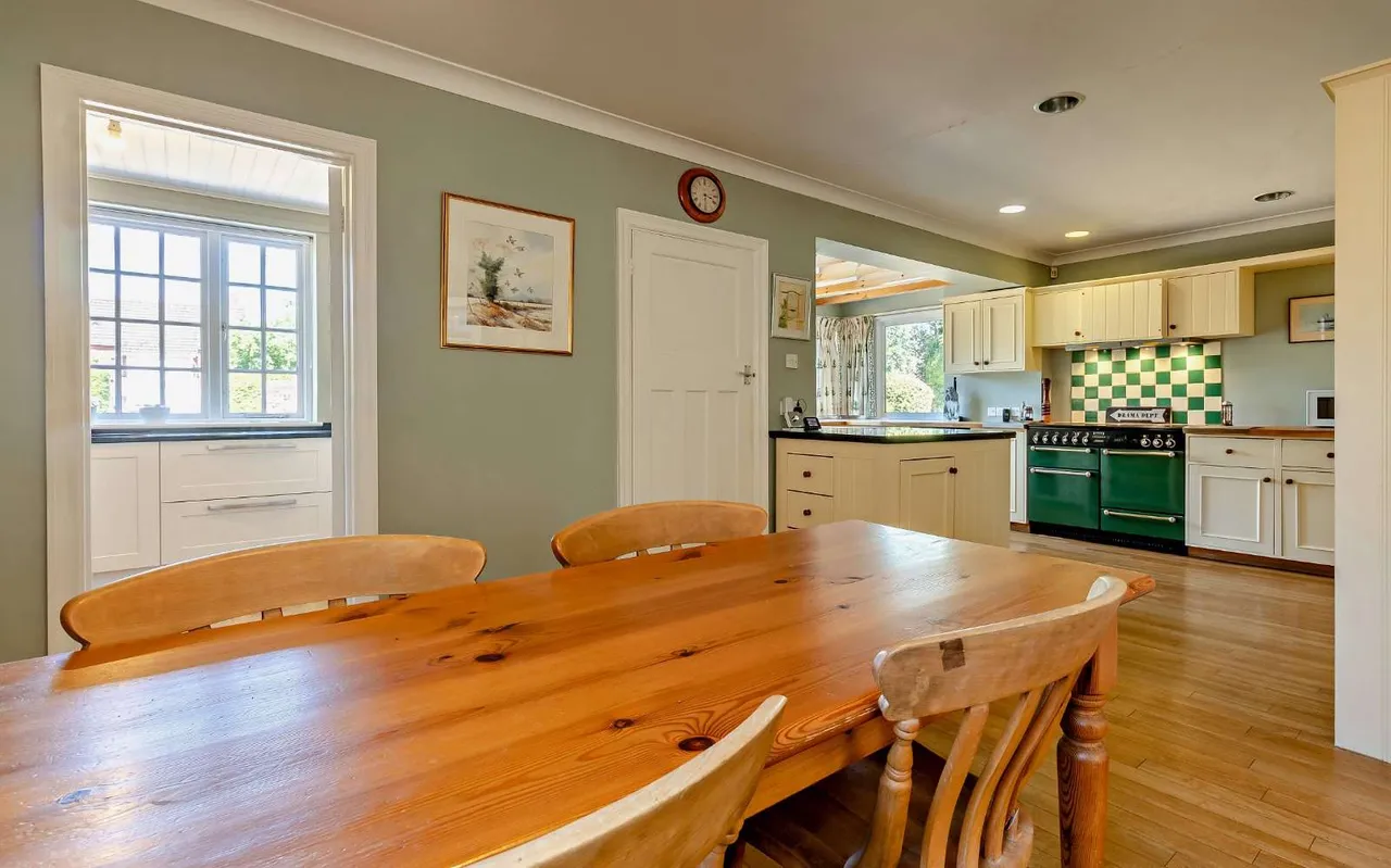 Keswick Road, Cringleford, Norwich, Norfolk, NR4 6UG, photo 5