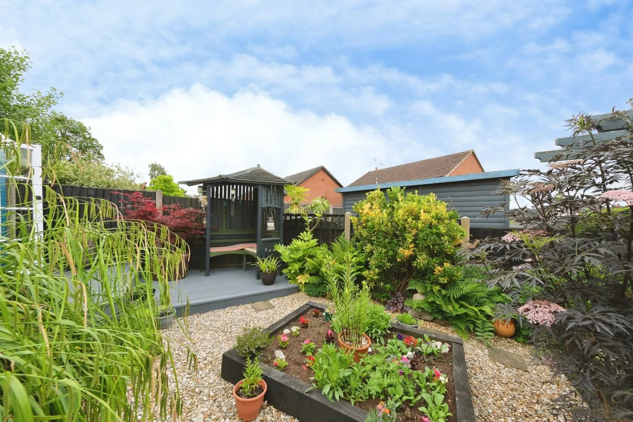 Oakfield Court, Stanley Common, DE7, photo 4