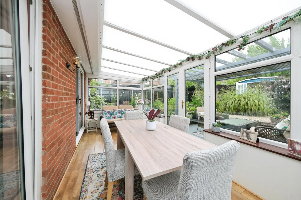 Oakfield Court, Stanley Common, DE7, photo 11