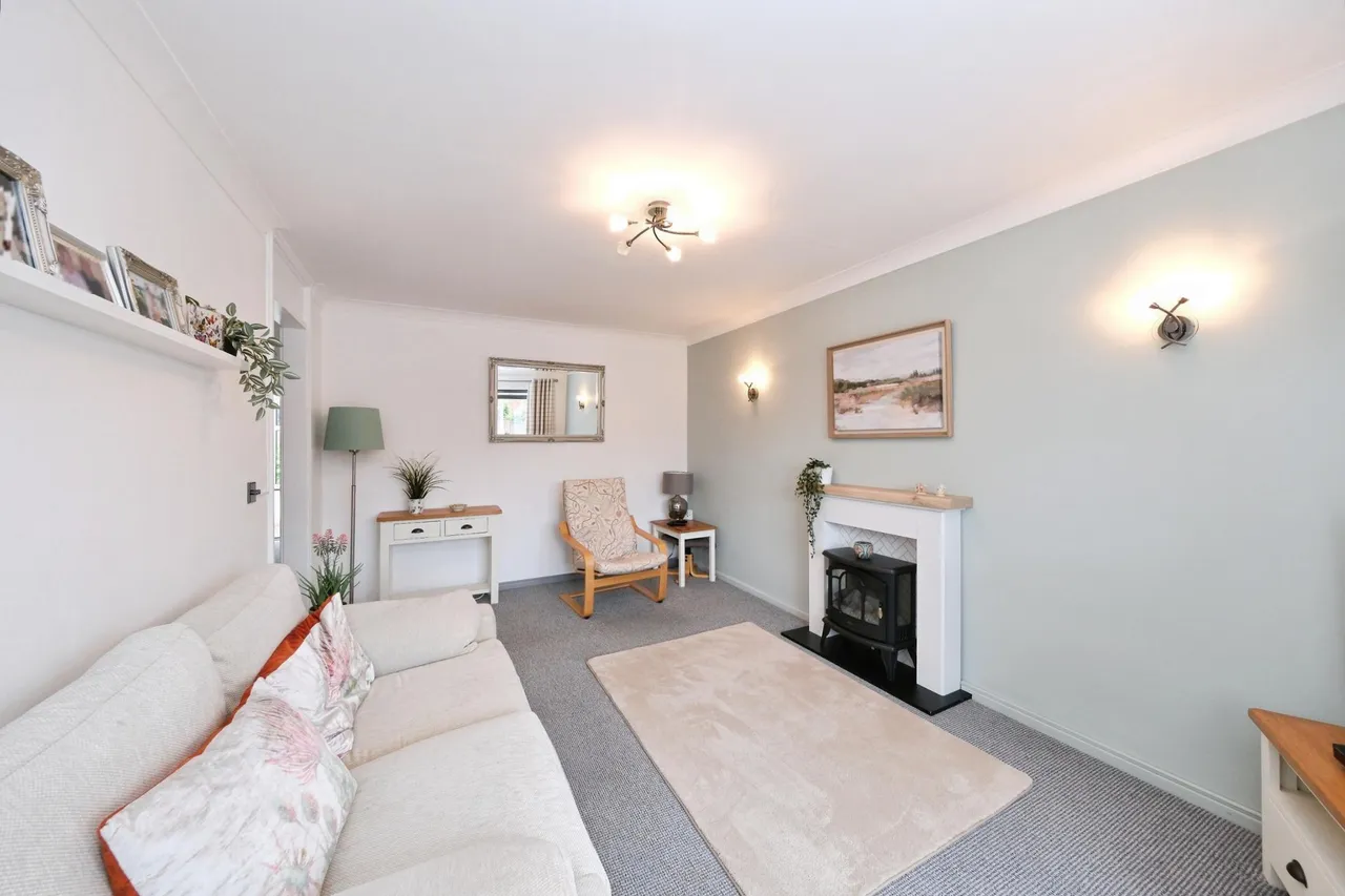 Oakfield Court, Stanley Common, DE7, photo 8