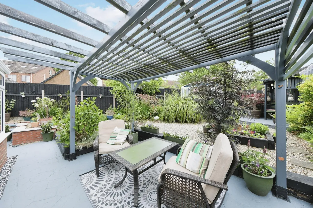 Oakfield Court, Stanley Common, DE7, photo 16