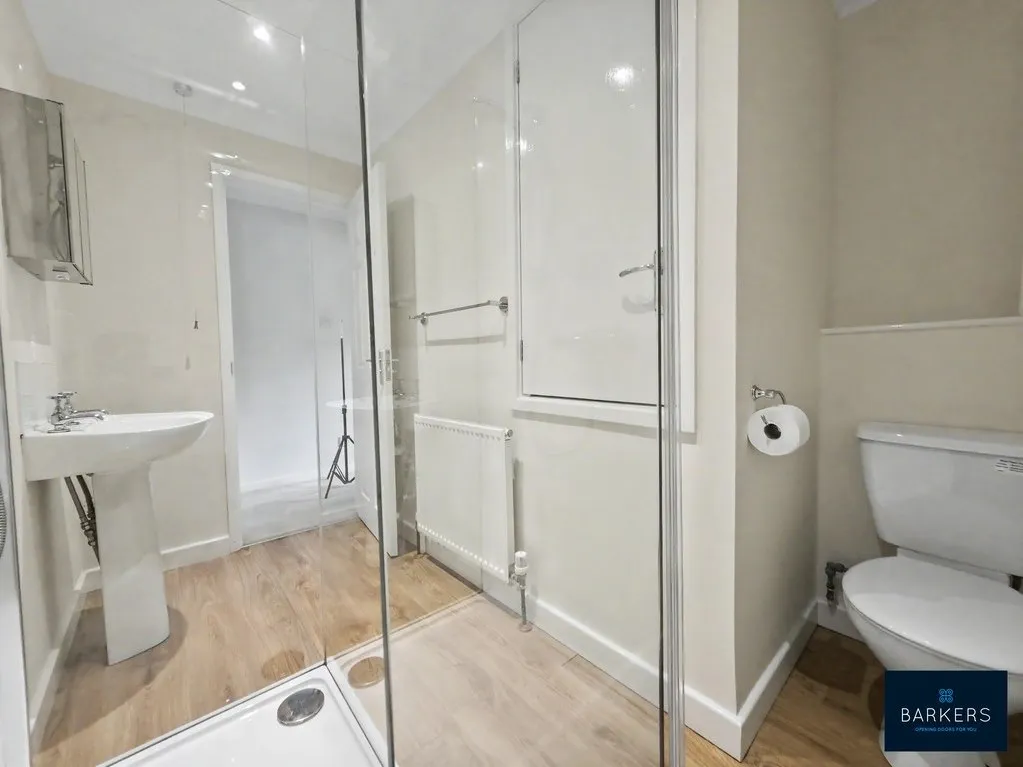 Kenmore Road, Cleckheaton BD19 3EW, photo 11