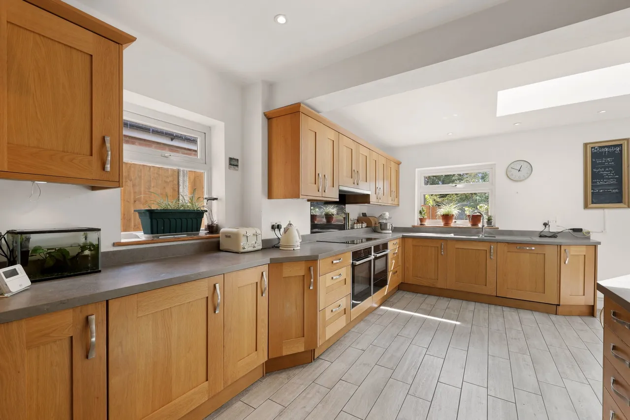 Dugard Avenue, Colchester, CO3 9EJ, photo 4