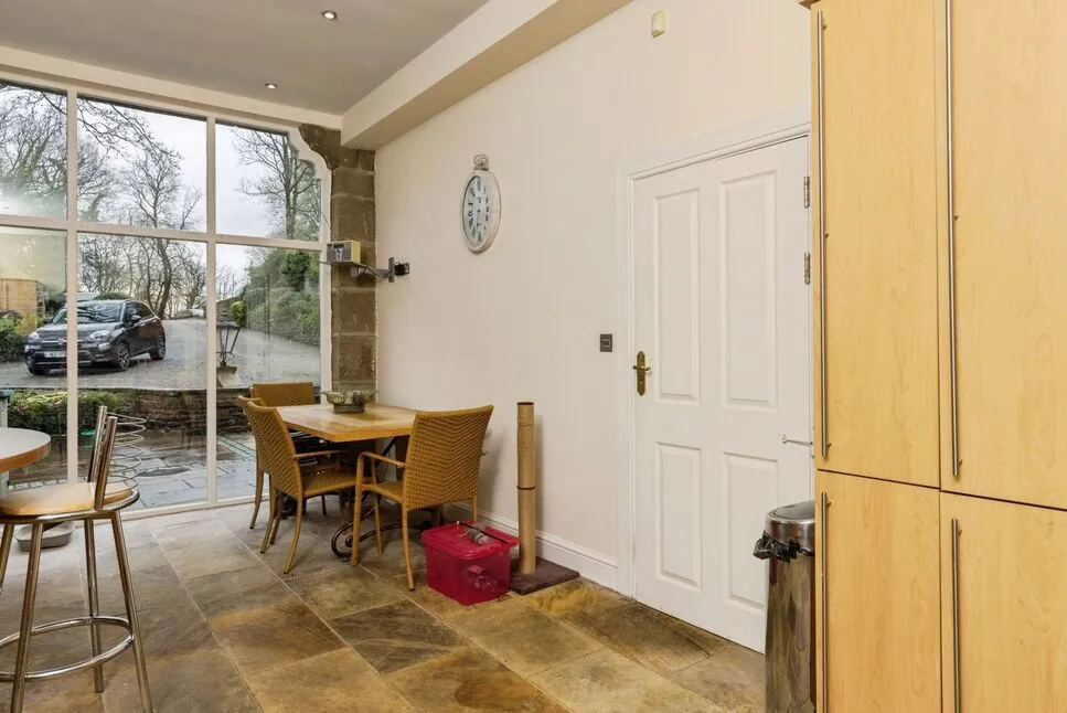 Lower Holme Way, Oakworth, BD22, photo 9