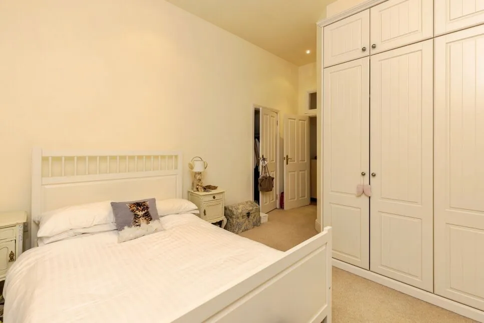 Lower Holme Way, Oakworth, BD22, photo 16
