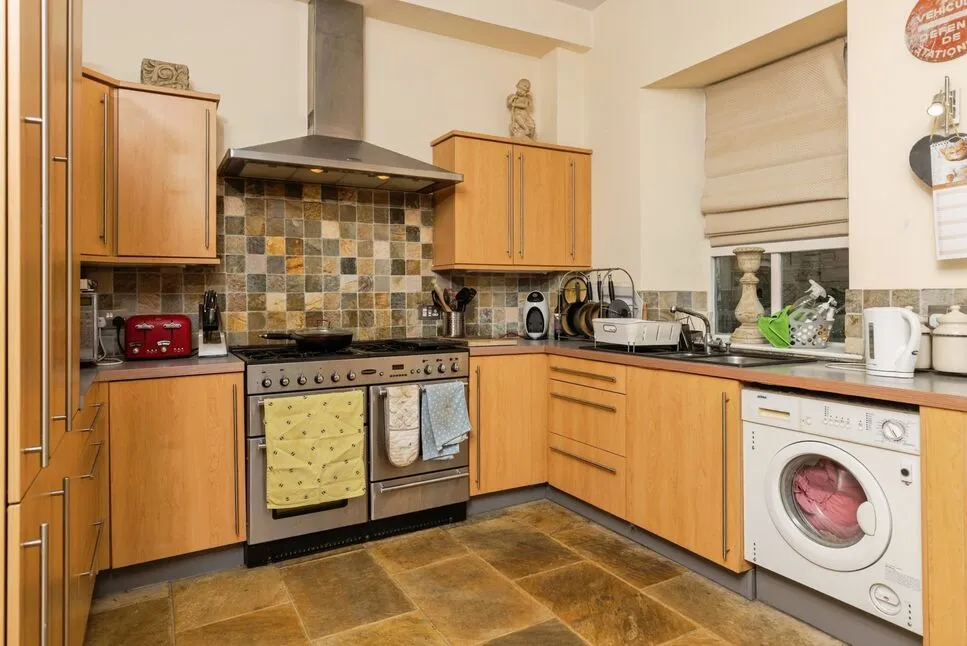 Lower Holme Way, Oakworth, BD22, photo 7