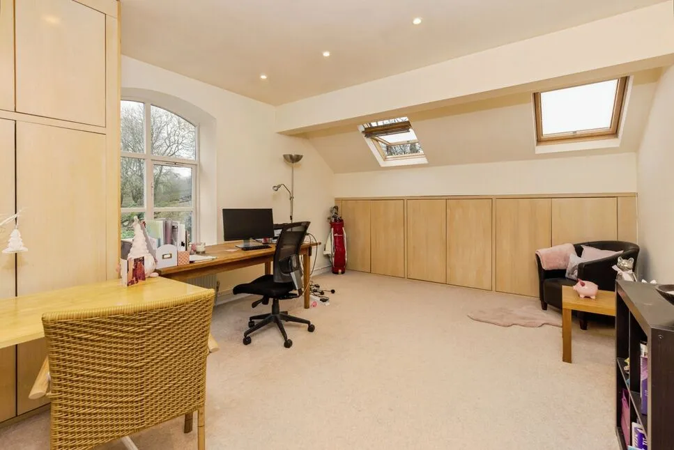 Lower Holme Way, Oakworth, BD22, photo 21
