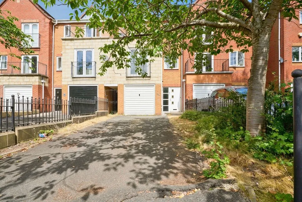 3 bed house for sale — Willenhall Road, Wolverhampton, West Midlands, WV1